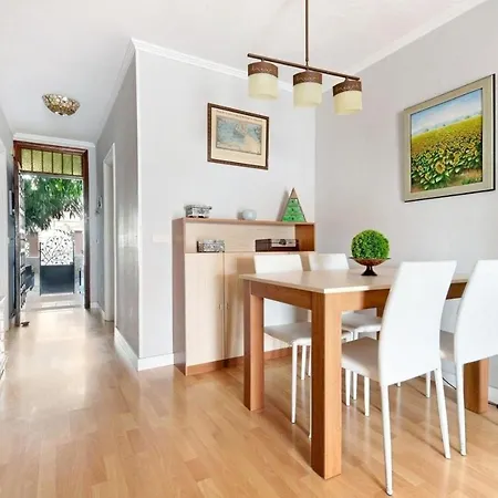 Semesterbostad Ferienhaus Mit Balkon, Terrassen Und Gemeinschaftspool Chayofa